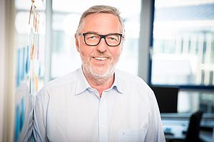 Horst Neumann, Authorised Representative, Business Development, EURO-LOG AG Horst Neumann, Authorised Representative, Business Development, EURO-LOG AG