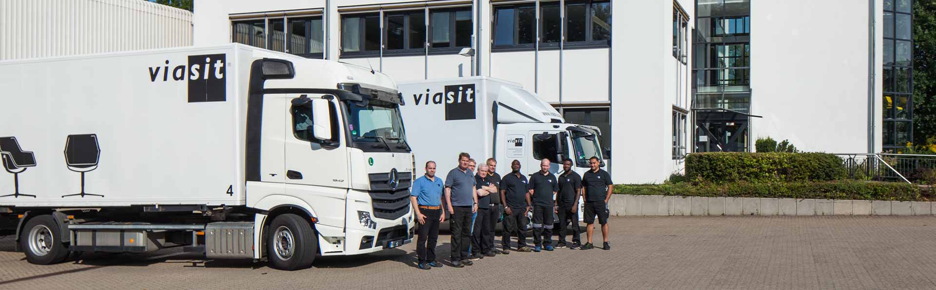 Transparent routes and mobile status checking in real-time at Viasit Transparent routes and mobile status checking in real-time at Viasit