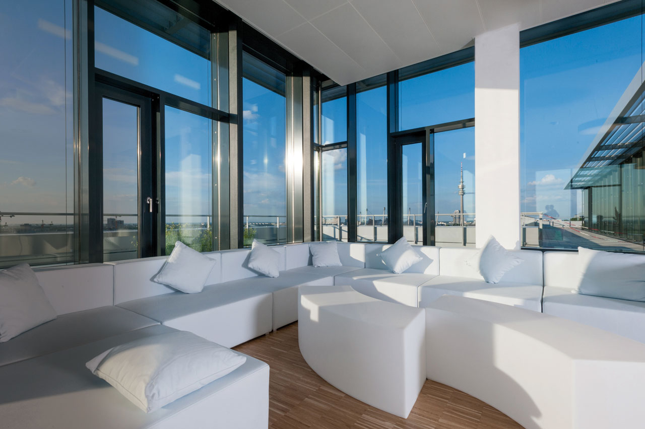 Panorama Lounge MS Weitblick mit Dachterrasse